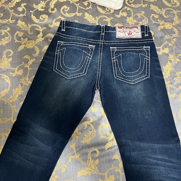 Like new worn 2 times free smoke house any question ask me - Picture 2 of 5